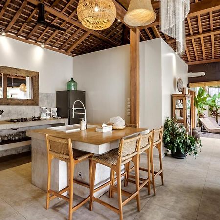 Villa Nabi By Alfred In Bali Seminyak  Bagian luar foto