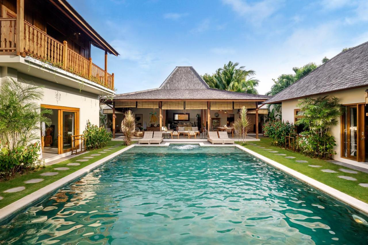 Villa Nabi By Alfred In Bali Seminyak  Bagian luar foto