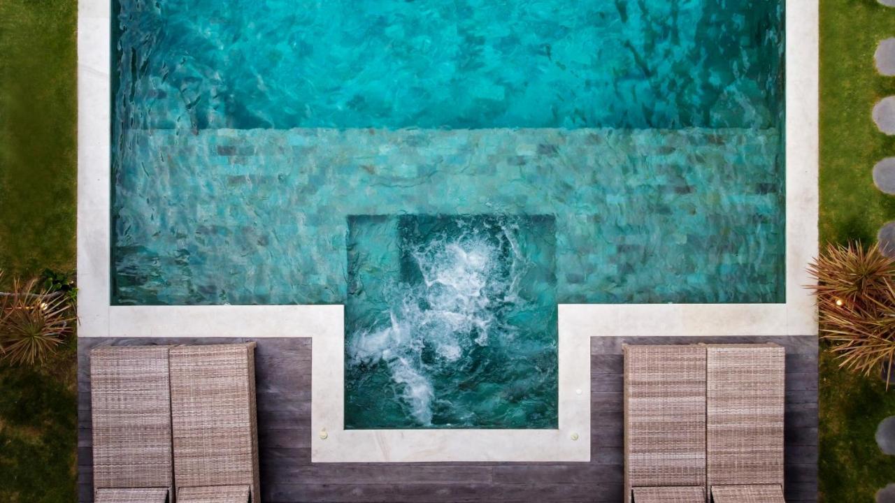 Villa Nabi By Alfred In Bali Seminyak  Bagian luar foto